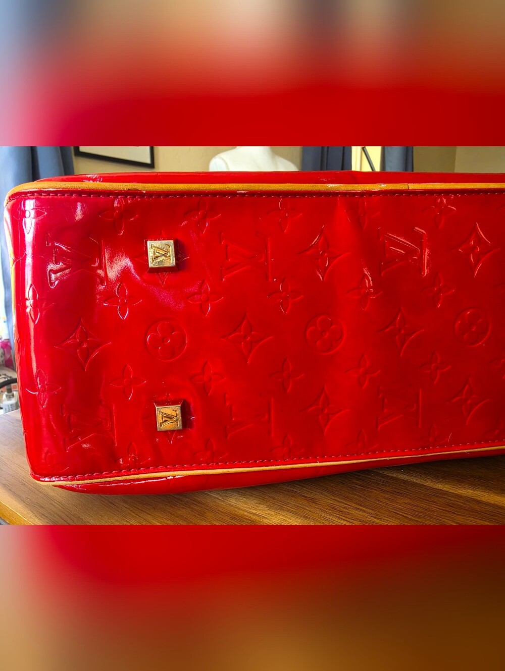Louis Vuitton Sutton Monogram Vernis Patent Leather Red Zip Shoulder Bag - Picture 11 of 17